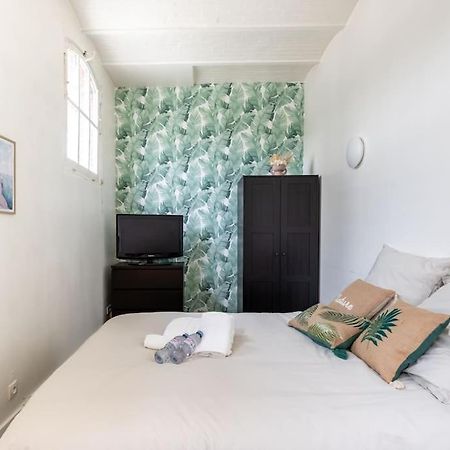 Magnifique Studio Au Coeur De Vincennes Apartment Exterior photo