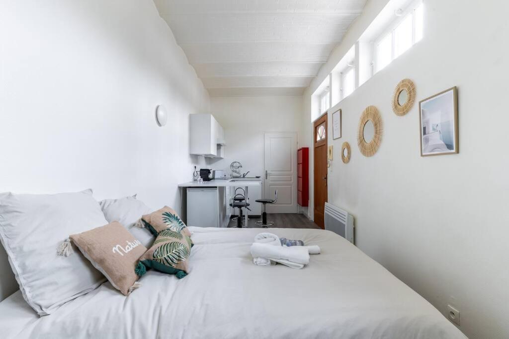 Magnifique Studio Au Coeur De Vincennes Apartment Exterior photo